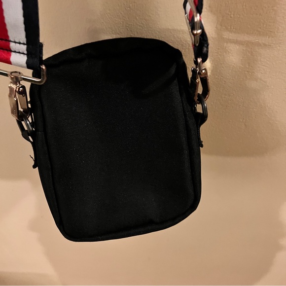 Crooks & Castles Small Shoulder Bag - Picture 6 of 7